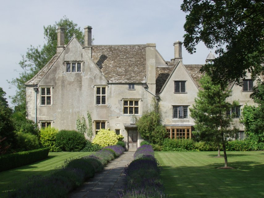 Picture of 16th Century Avebury Manor, Avebury, Marlborough, Wiltshire, England