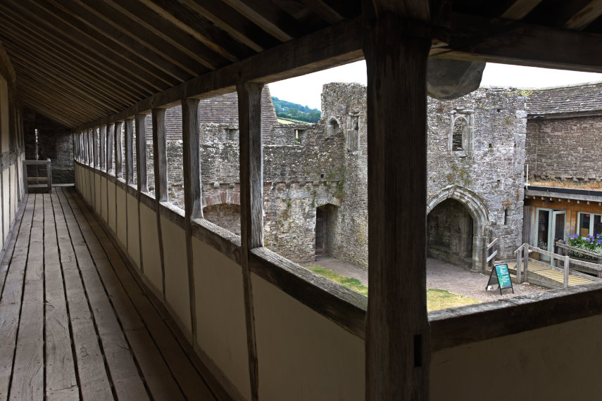 Cadw - Photograph of Tretower Court and Castle