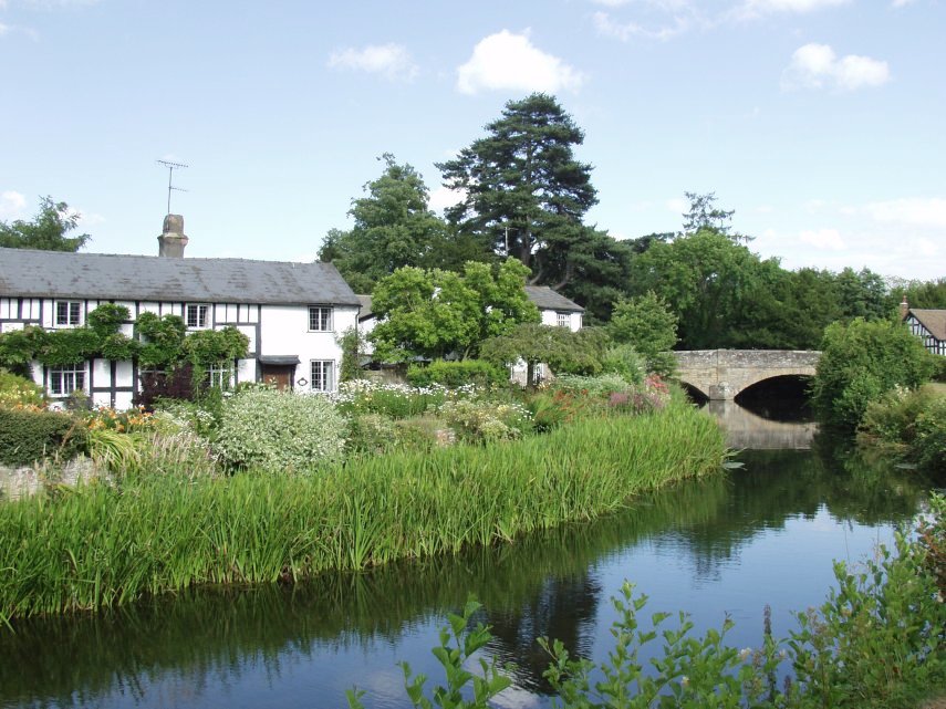 The River Arrow, Eardisland, Herefordshire, England, Great Britain