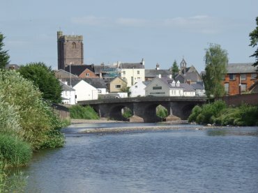 The River Usk and the main bridge crossing, Brecon, Brecknockshire, Wales