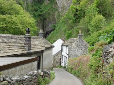Picture of a little back lane, Castleton, Derbyshire Peak District