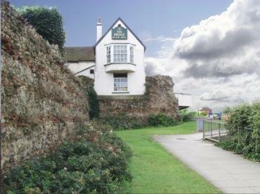 Photograph of the Hole in the Wall pub, Colchester, Essex, England