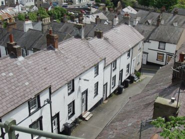 Medieval town walls, Conway, Snowdonia, Caernarvonshire (Gwynedd), North Wales