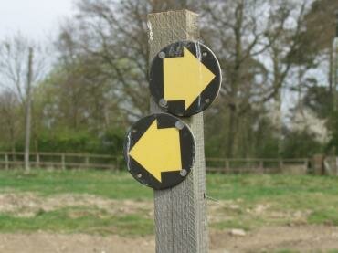 Photograph of a public footpath waymarker