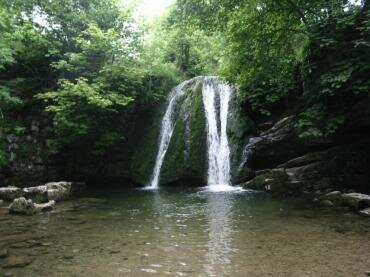 View of Janet's Foss between Malham and Gordale Scar, Yorkshire Dales, North Yorkshire, England