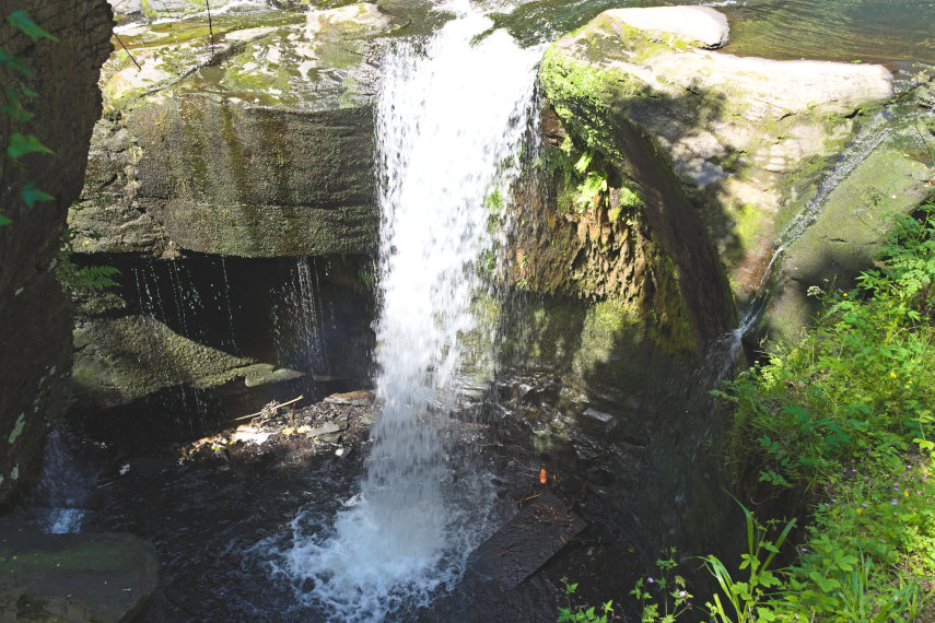 Photo of a waterfall, Aberdulais, Glamorgan, 