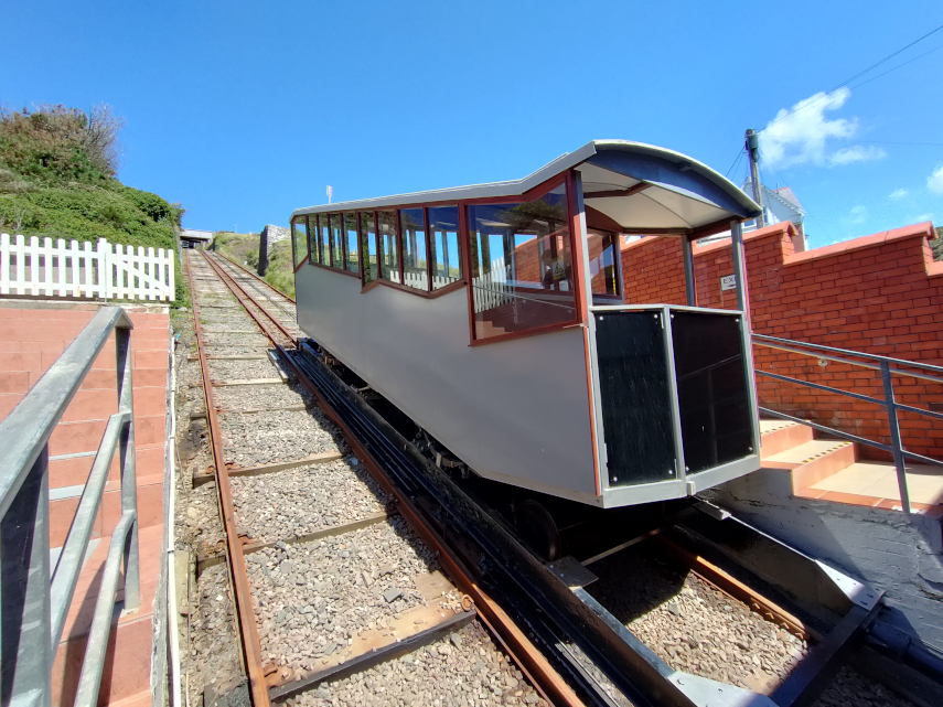Funicular bottom station