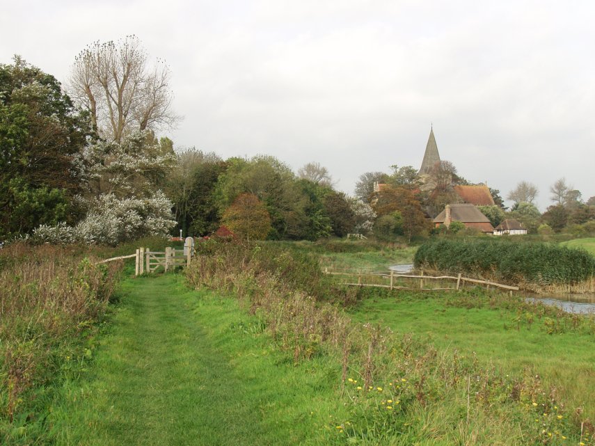 The Cuckmere River and St. Andrew's Church, Alfriston, Sussex, England, Great Britain
