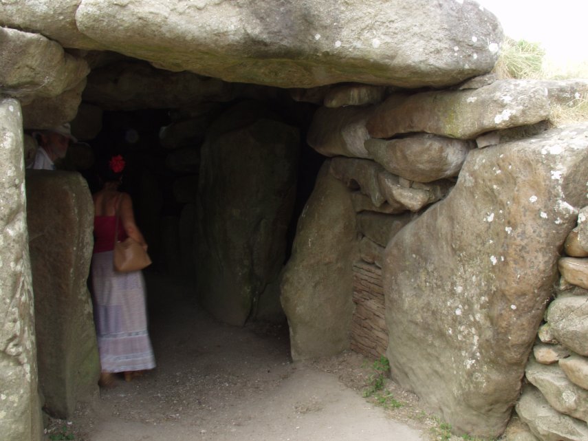 The Entrance, West Kennett Long Barrow, Avebury, Wiltshire, England, Great Britain