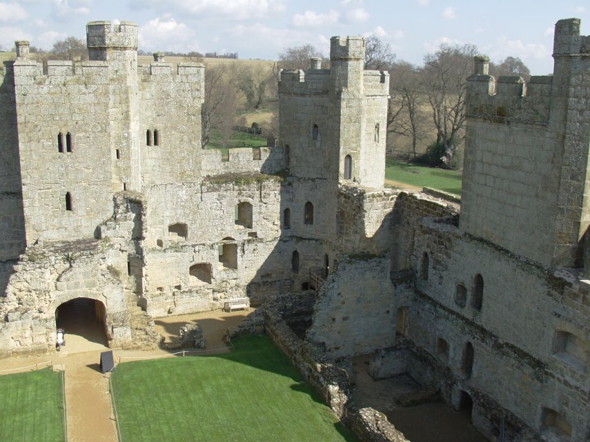 The Courtyard, Bodiam Castle, Sussex, England, Great Britain