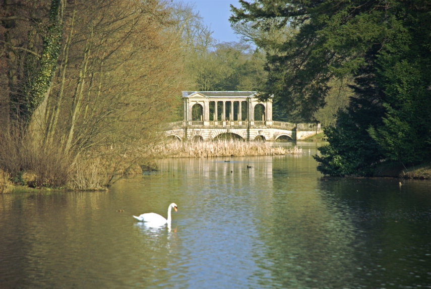 Gardens - Picture of Stowe Gardens