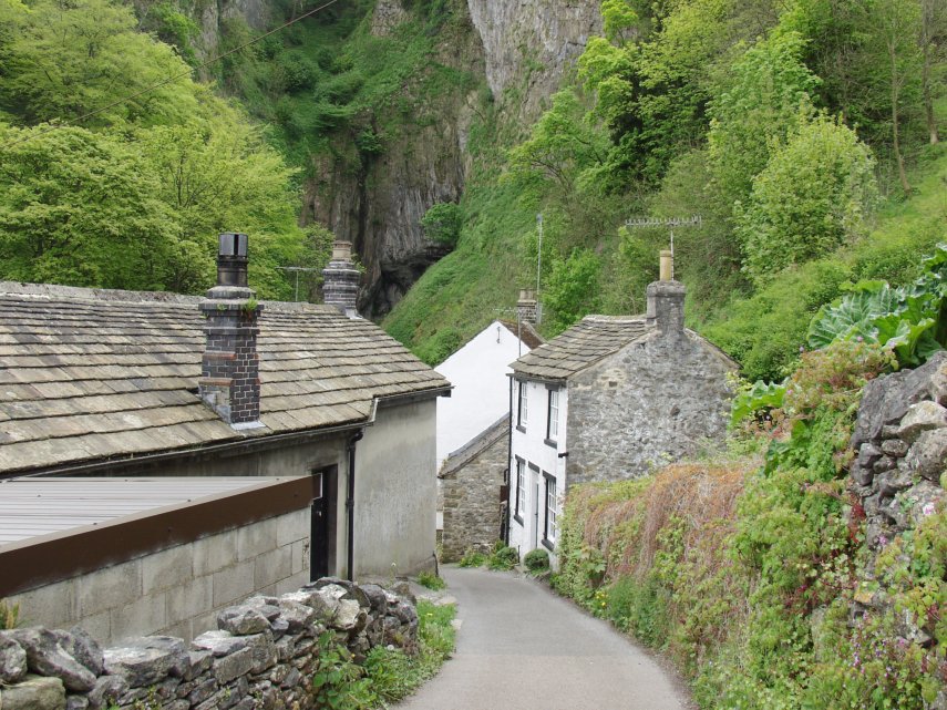 A little back lane, Castleton, Derbyshire, England, Great Britain
