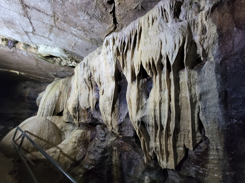 Calcite flow, main stream passage, Ingleborough Cave, Clapham, Yorkshire, England, Great Britain