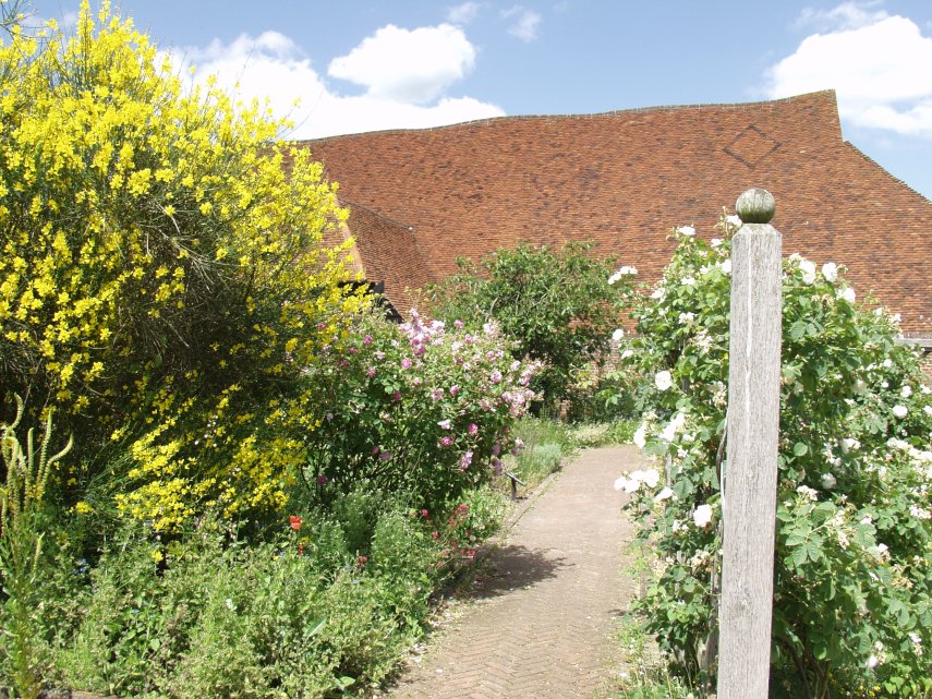 The Walled Garden and Wheat Barn, Cressing Temple Barns, Braintree, Essex, England, Great Britain