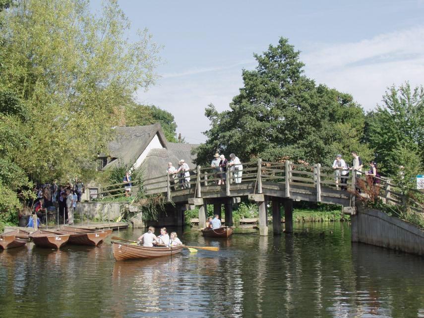 Flatford Bridge, Flatford, Suffolk, England, Great Britain
