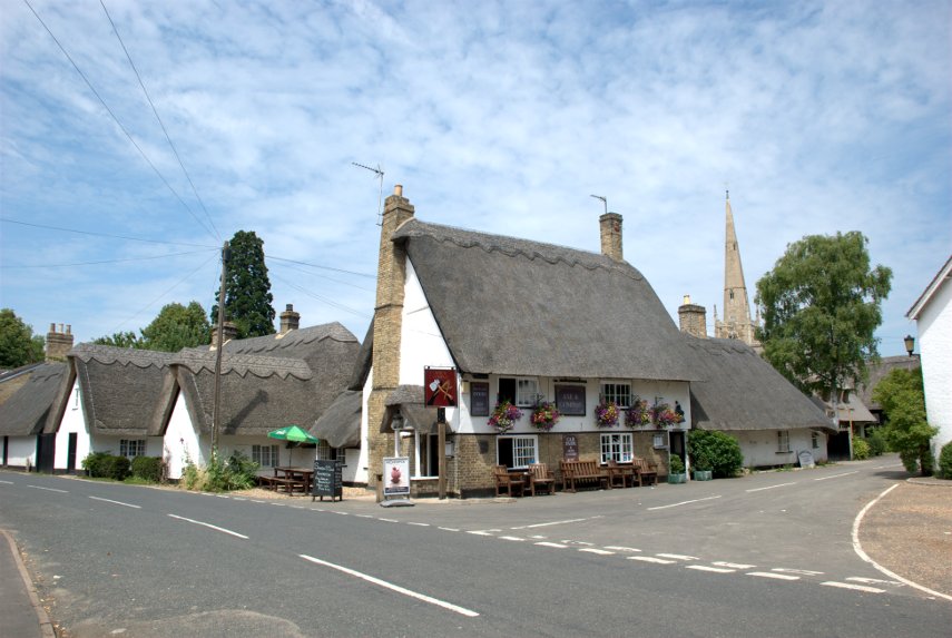 Hemingford Abbots Pub and Church, Huntingdonshire, England, Great Britain