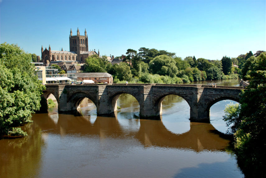 The Cathedral and Old Bridge, Hereford, Herefordshire, England, Great Britain