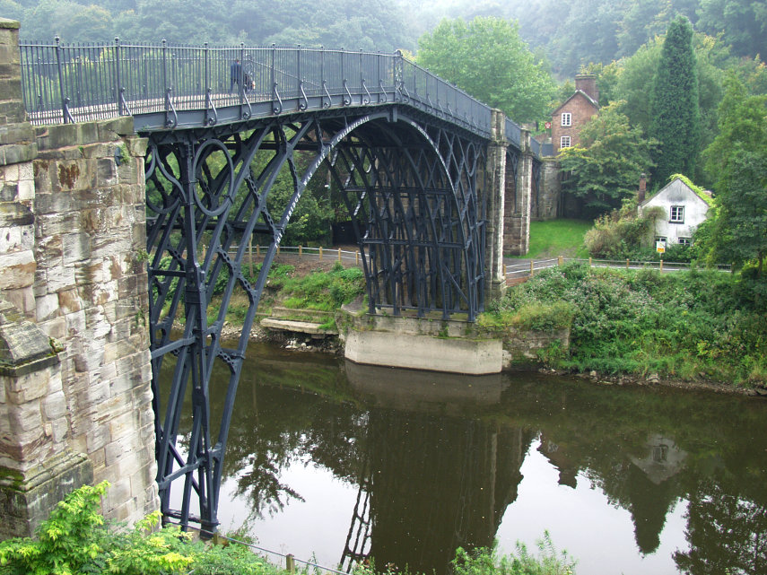 Ironbridge from the north bank, Shropshire, England, Great Britain