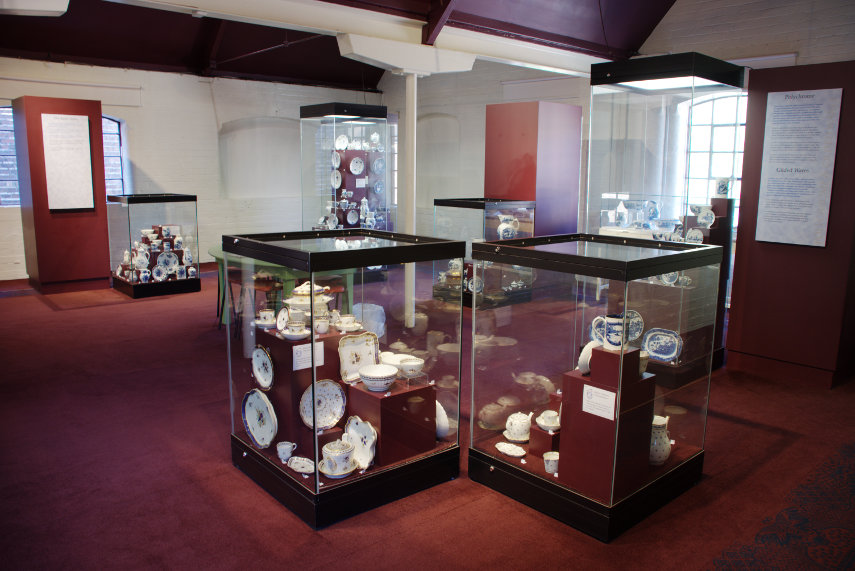 Display Gallery, Coalport China Museum, Ironbridge, Shropshire, England, Great Britain