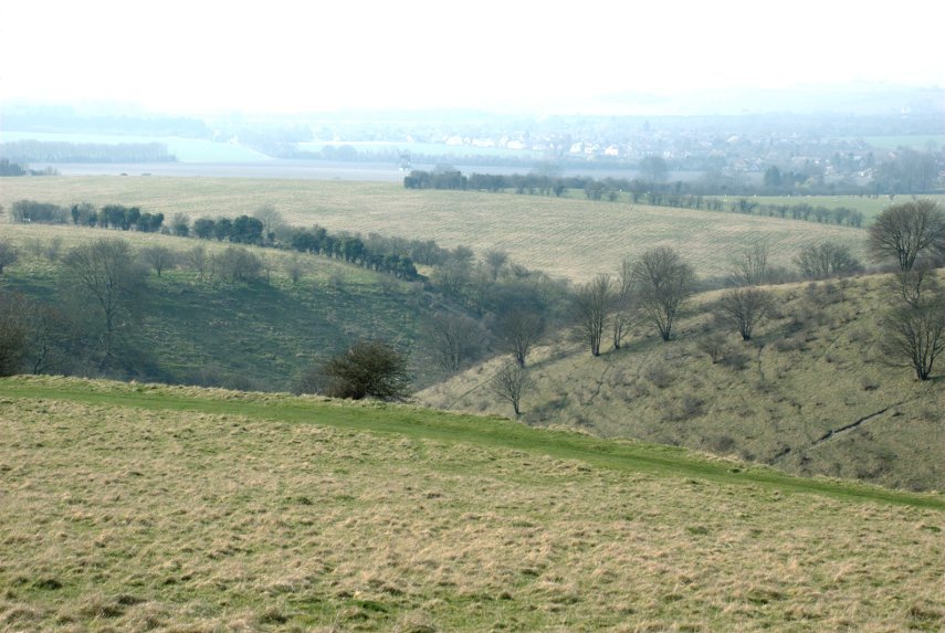 View towards Ivinghoe Village, Ivinghoe, Buckinghamshire, England, Great Britain