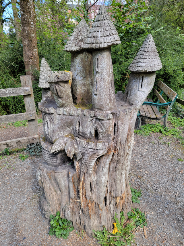 an interesting Sculpture, Rock Park, Llandrindod Wells, Radnorshire