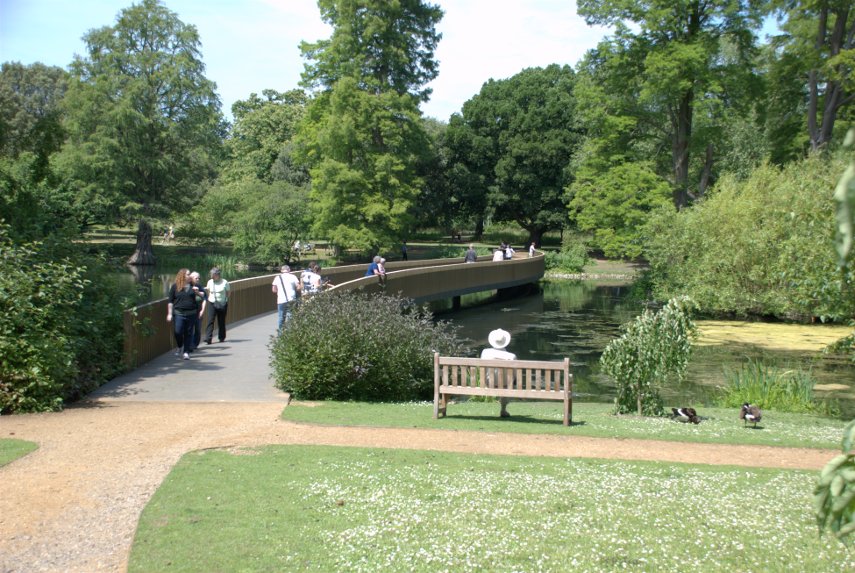 The Main Lake and Sackler Crossing, Kew Gardens, London, England, Great Britain