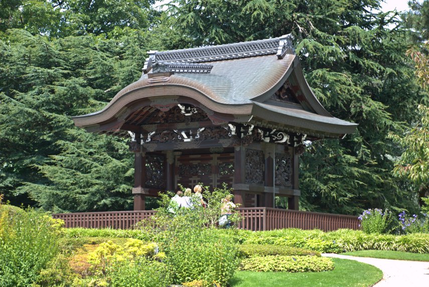 The Japanese Gateway, Kew Gardens, London, England, Great Britain