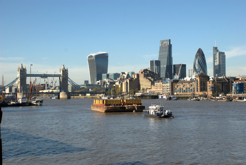 View along the Thames, Bermondsey, London, England, Great Britain