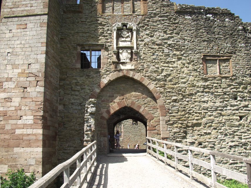 The Gate to the Inner Bailey, Ludlow Castle, Shropshire, England, Great Britain