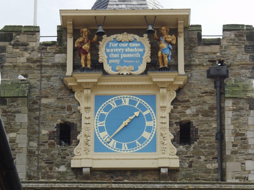 View of St. Mary's Church clock and the Quarter Boys, Rye, Sussex, England, Great Britain