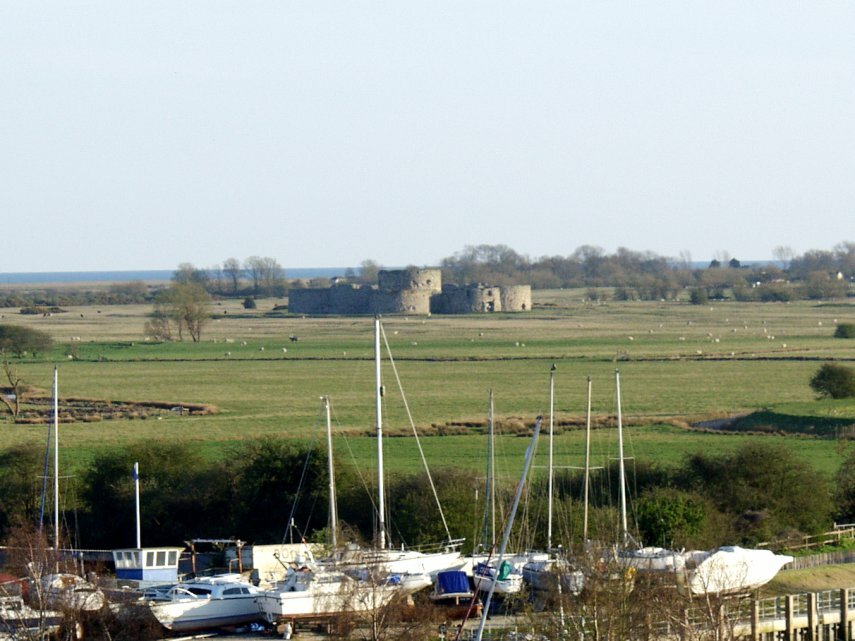 Picture of Camber Castle from the Hope Anchor Hotel, Rye, Sussex, England