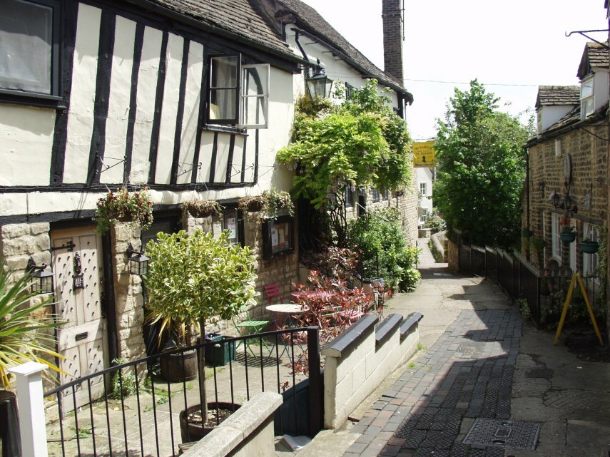A Narrow Alley, Stamford, Lincolnshire, England, Great Britain