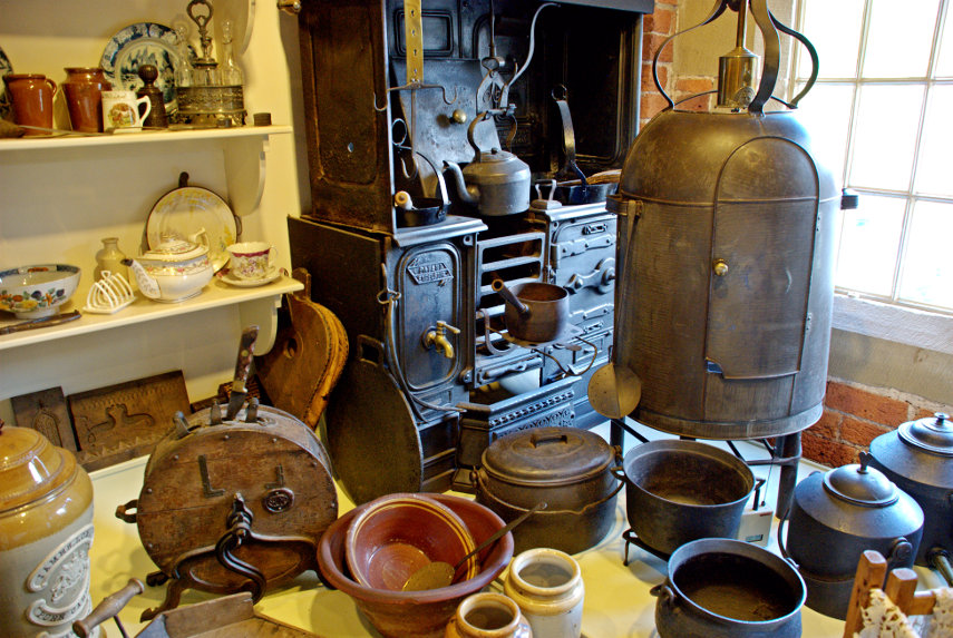 Victorian Kitchen Utensils, Powysland Museum, Welshpool, Mongomeryshire