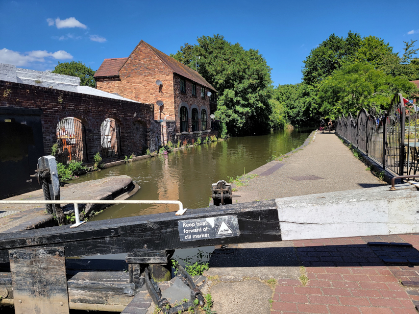 A lock, Worcester and Birmingham Canal, Worcester, Worcestershire, England, Great Britain