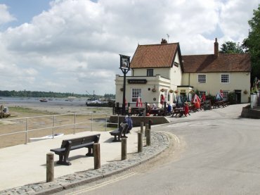 Photograph of the Butt and Oyster and the River Stour, Pin Mill, Suffolk, England, Great Britain